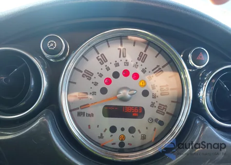 2006 Mini Cooper S из США, поврежденный, VIN WMWRE33546TL16703